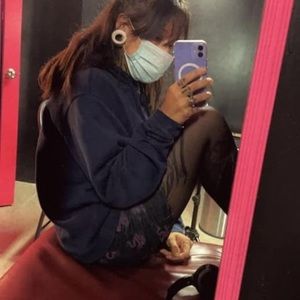 Meet your Posher, Brenda